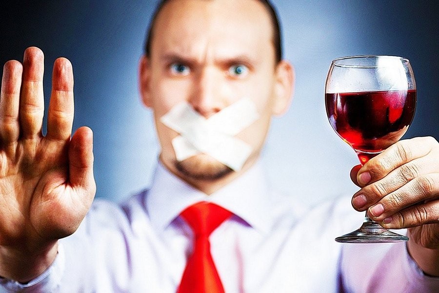 Сухой алкоголизм: правда или миф?